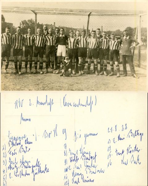 1922-Foto-einer-Mannschaft-mit-Beschreibung