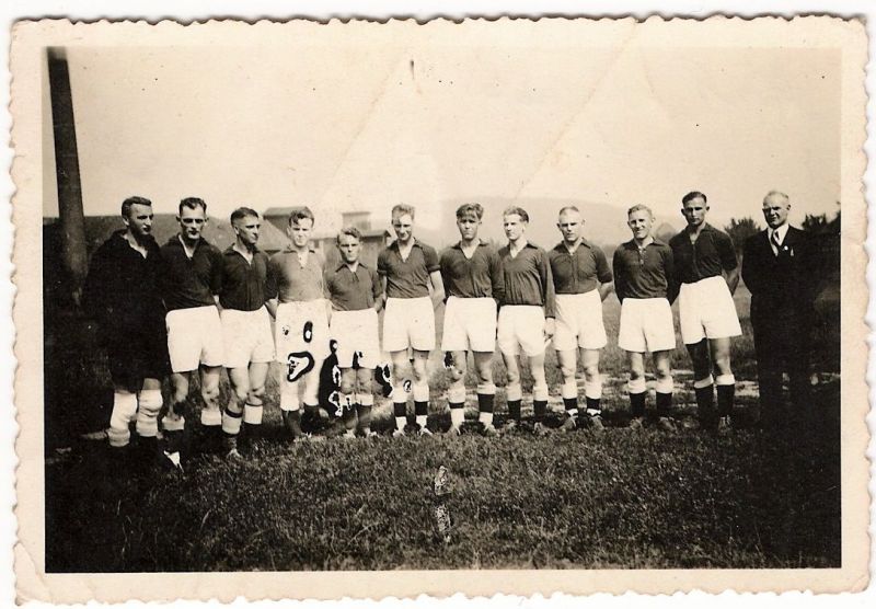 alt-Mannschaftsfoto-unbekannt-4