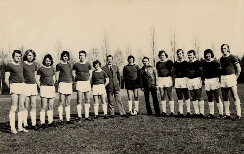 1973-74-2.-Mannschaft-02a