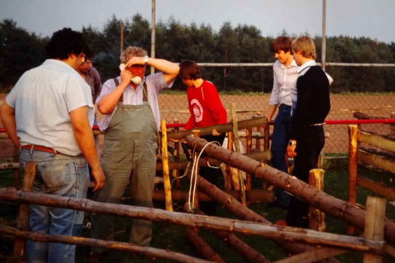 1982-Schweinerennen-II-30-Schweinepraesident-Reinhold-Knieper