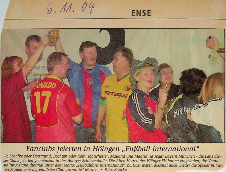 2004-AH-Fussball-International