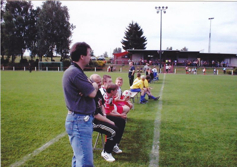 2001-ca-Jugendturnier-mit-Blick-auf-Tribuene