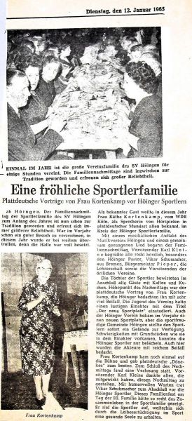 1965-Traditionelle-Familienfeier-mit-Frau-Kortenkamp